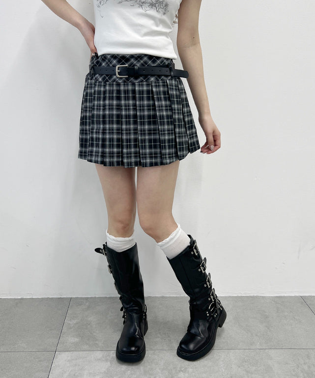 ブラック モデル：160㎝ F着用