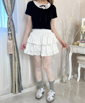 ホワイト モデル：160㎝ F着用