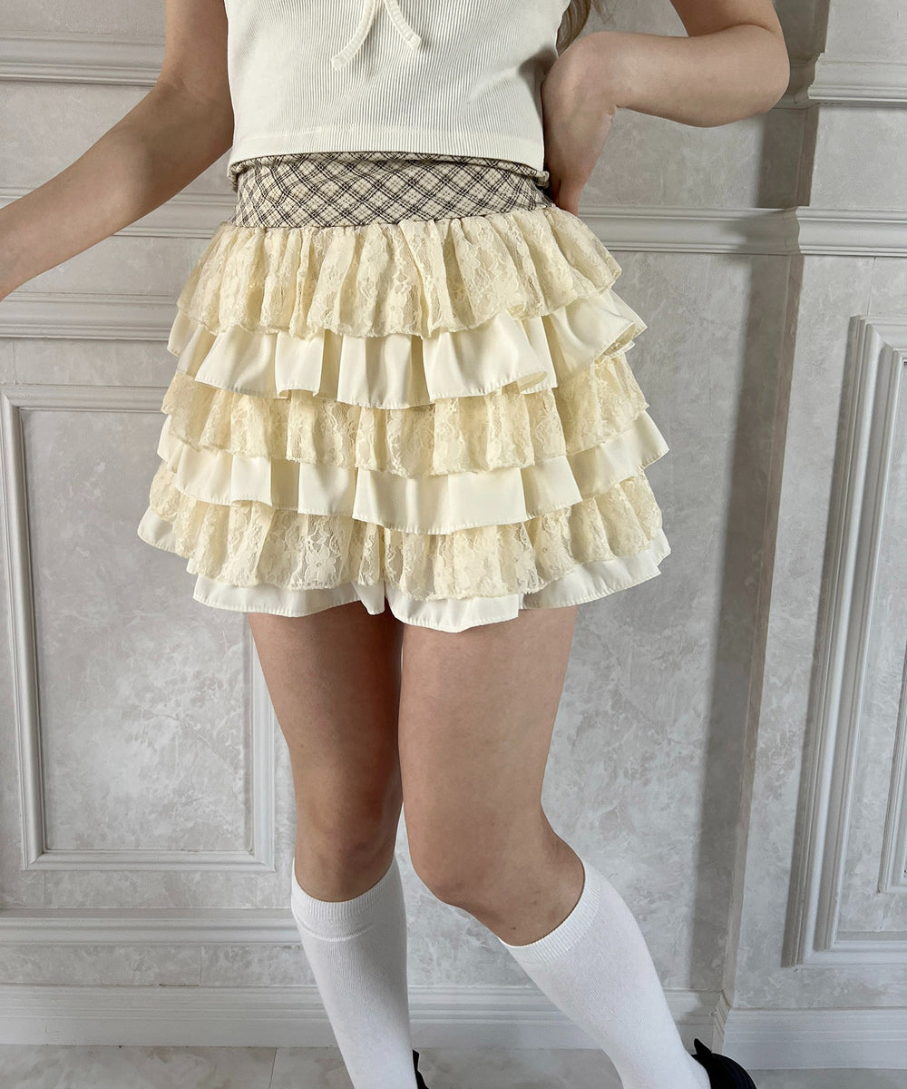 ホワイトアイボリー モデル：160㎝ F着用