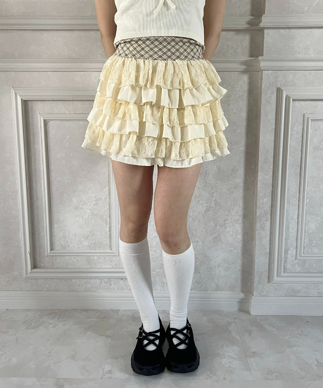 ホワイトアイボリー モデル：160㎝ F着用