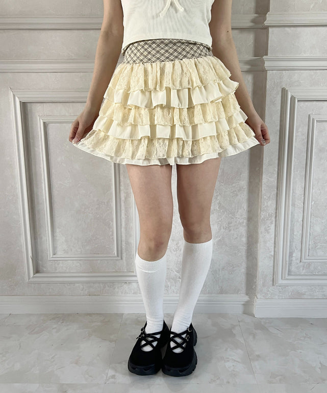 ホワイトアイボリー モデル：160㎝ F着用