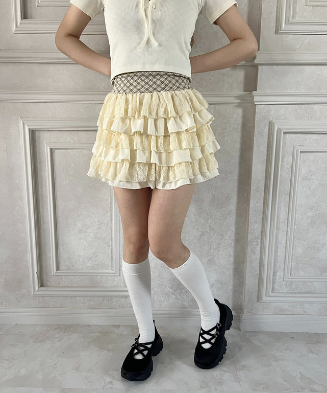 ホワイトアイボリー モデル：160㎝ F着用