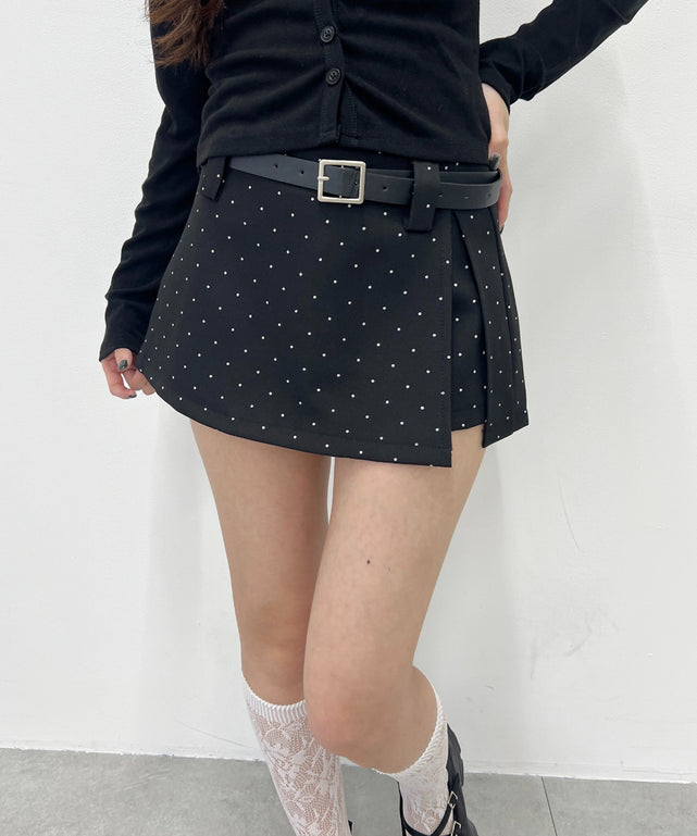 ベルトツキドットスカートパンツ/ブラック モデル：157㎝ F着用