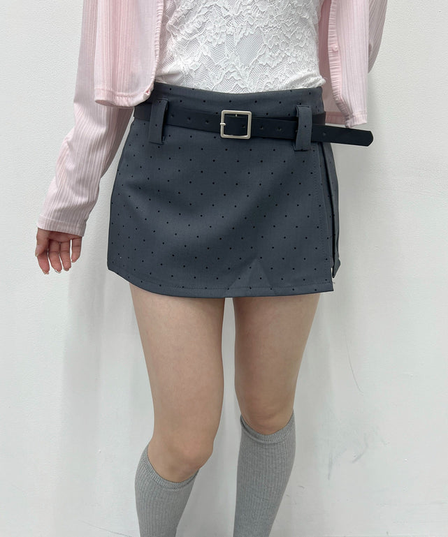 グレー モデル：160㎝ F着用