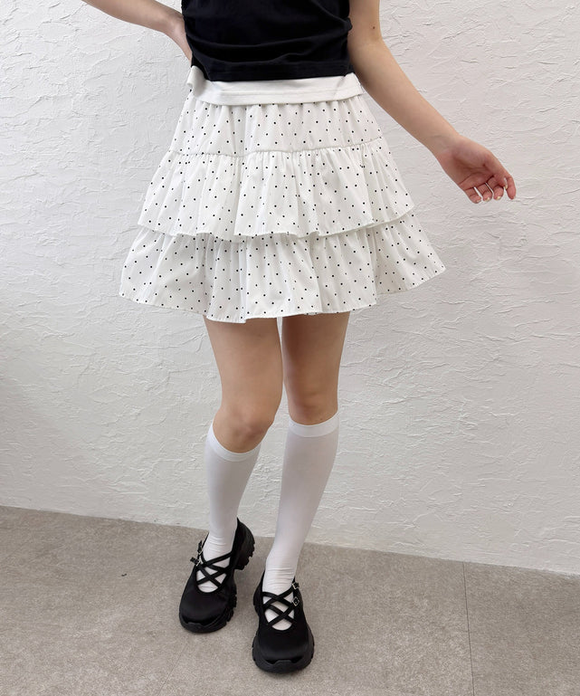 ホワイト モデル：160㎝ F着用