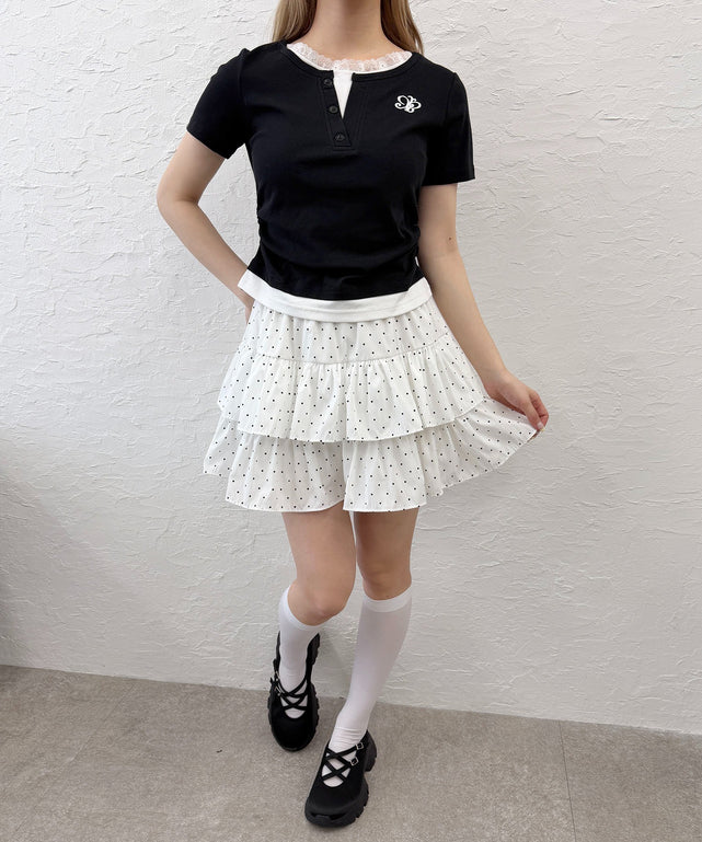 ホワイト モデル：160㎝ F着用