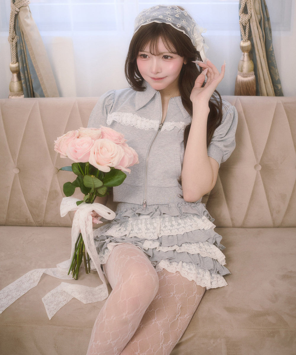 グレー モデル：164㎝ F着用