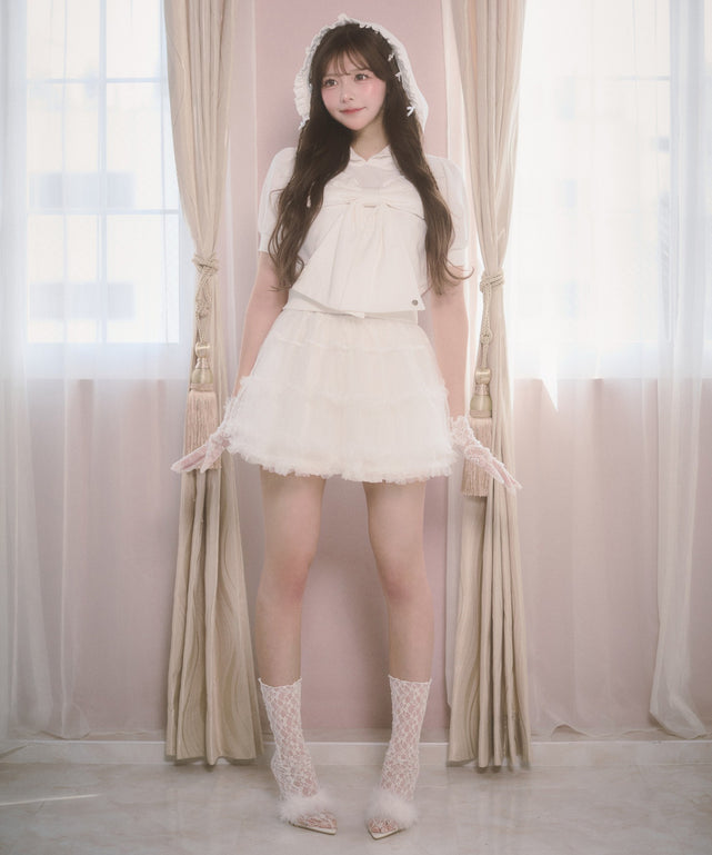 ホワイト モデル：164㎝ F着用