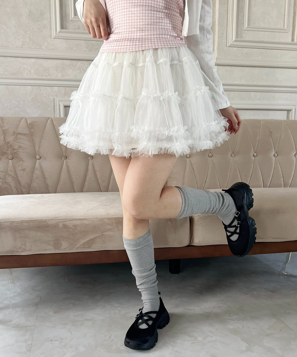 ホワイト モデル：160㎝ F着用