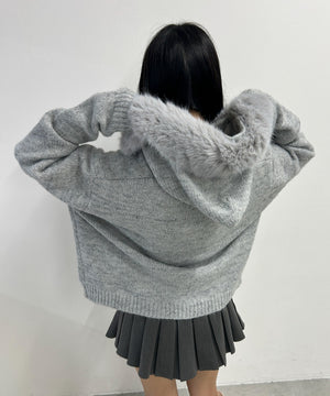 グレー モデル：158㎝ F着用