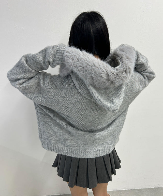 グレー モデル：158㎝ F着用