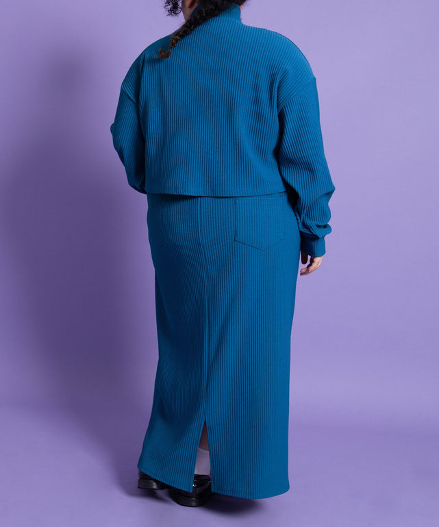 身長：160cm　サイズ4