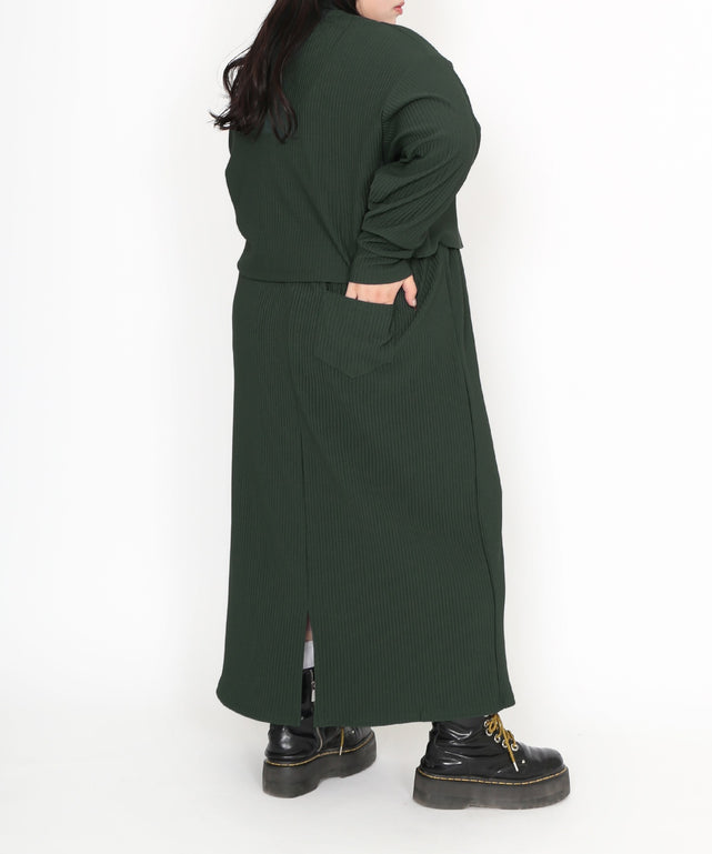 身長：163cm　サイズ3