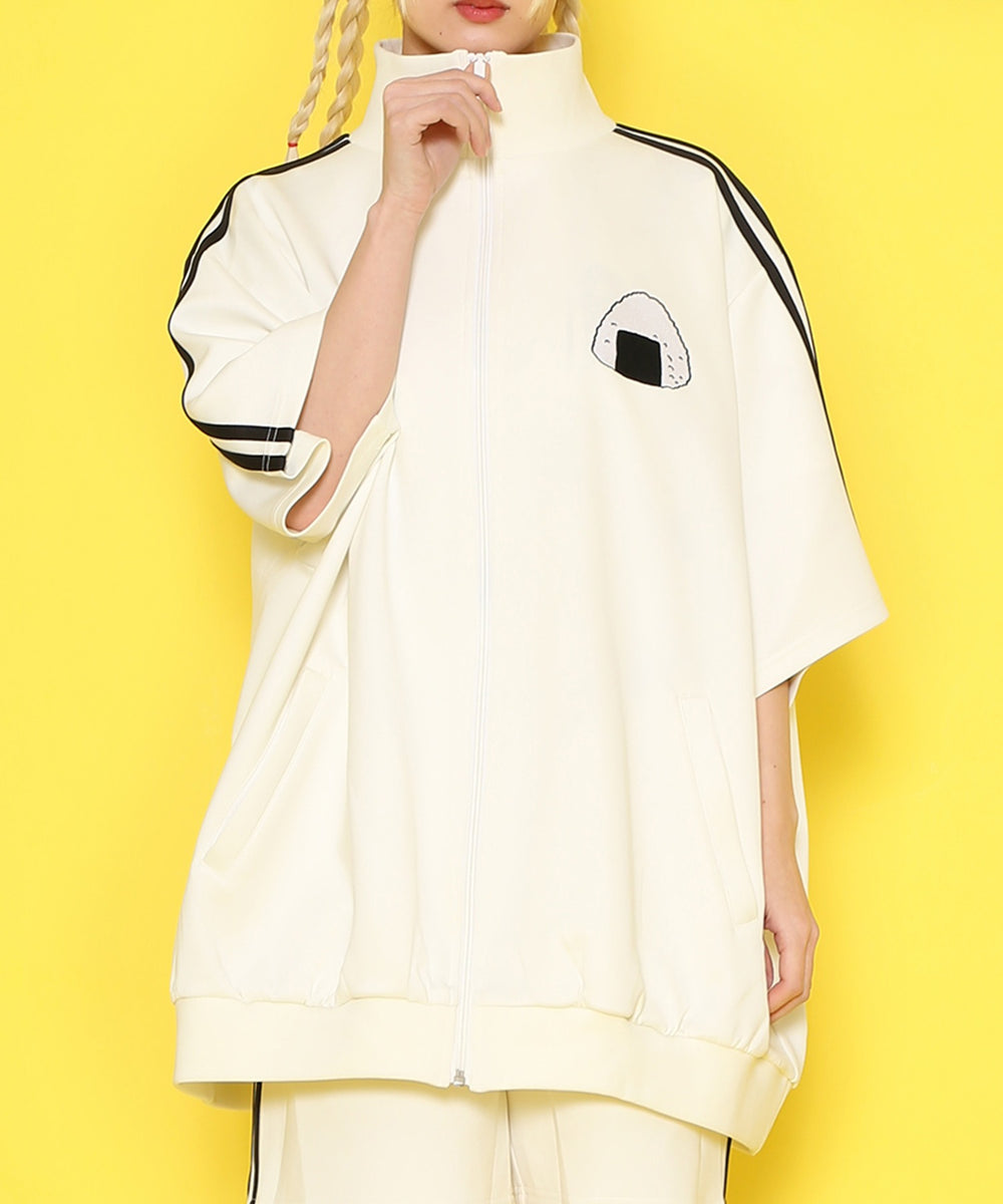 身長：165cm　サイズ3