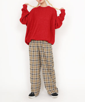 レッド モデル：165㎝ ３着用