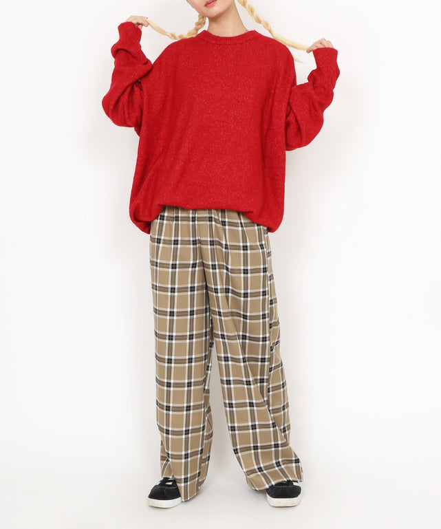 レッド モデル：165㎝ ３着用