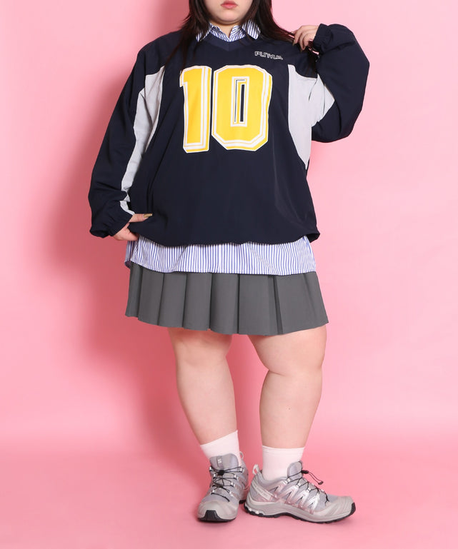 身長：163cm　サイズ4