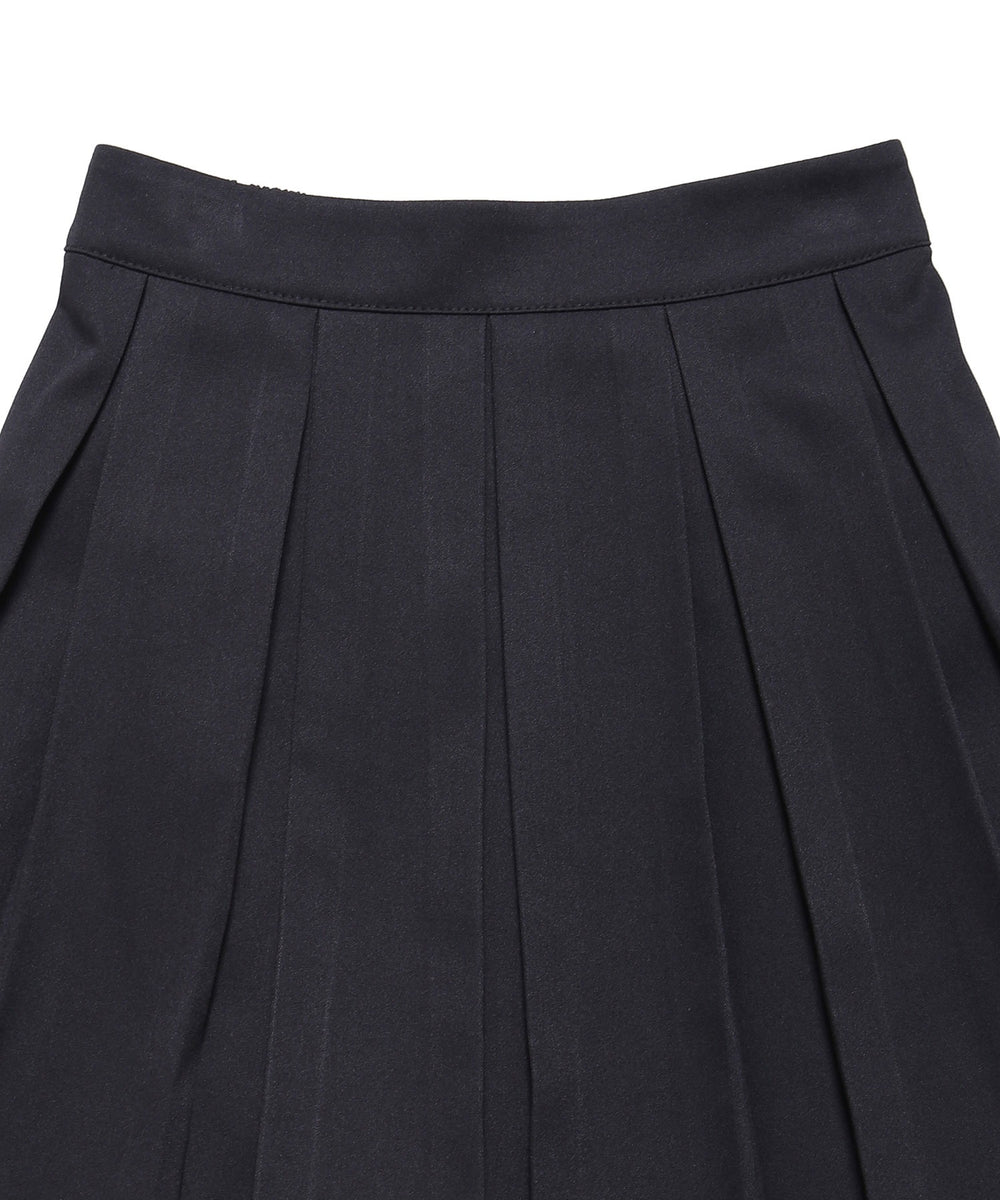 ボックスプリーツミニスカート