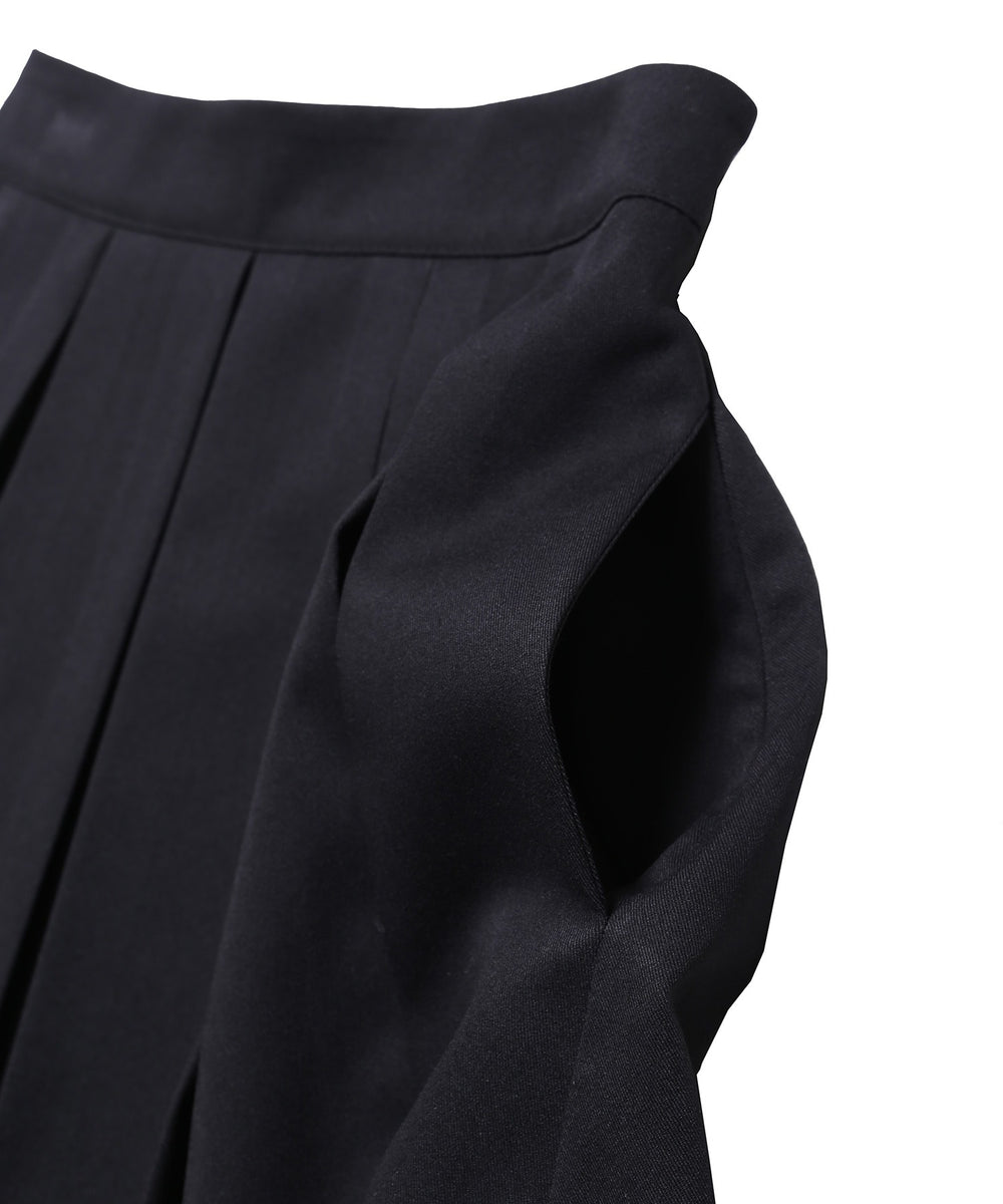 ボックスプリーツミニスカート