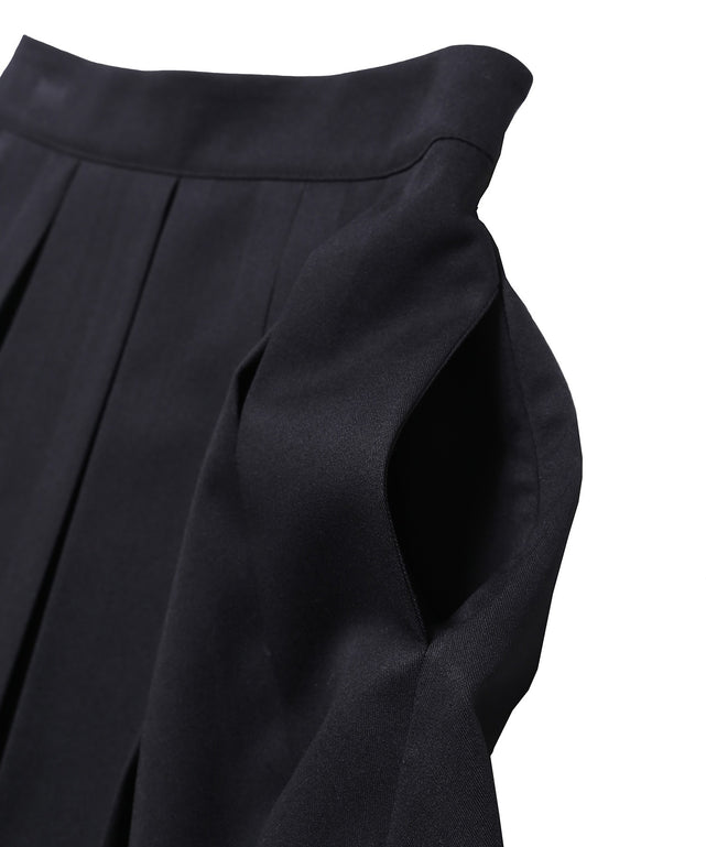 ボックスプリーツミニスカート