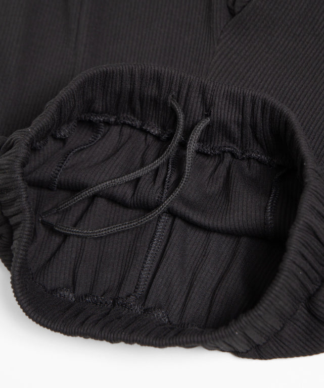 フロントスリットフレアパンツ