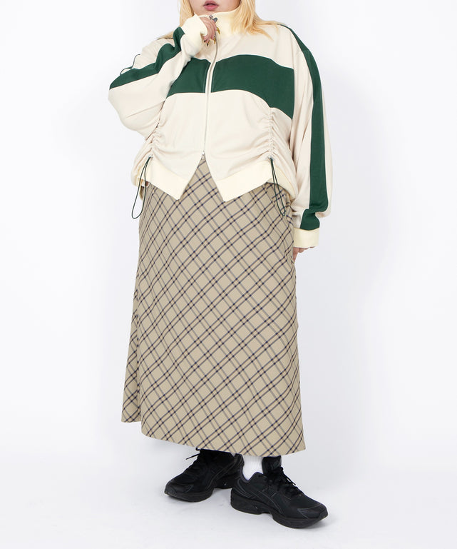 身長：163cm　サイズ4