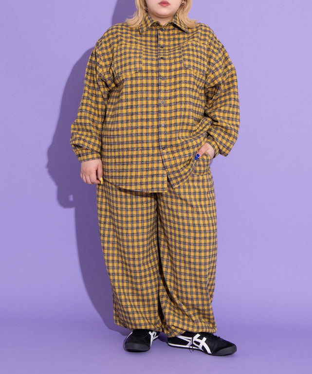 身長：163cm　サイズ4