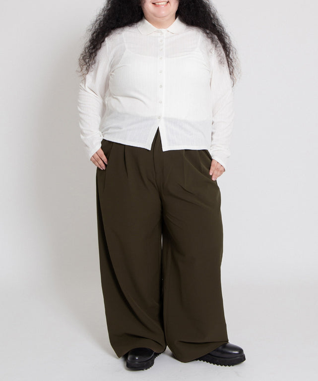 身長：160cm　サイズ4