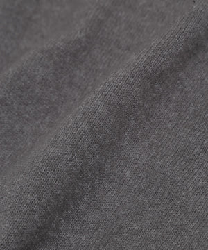 クルーネックカラーニット