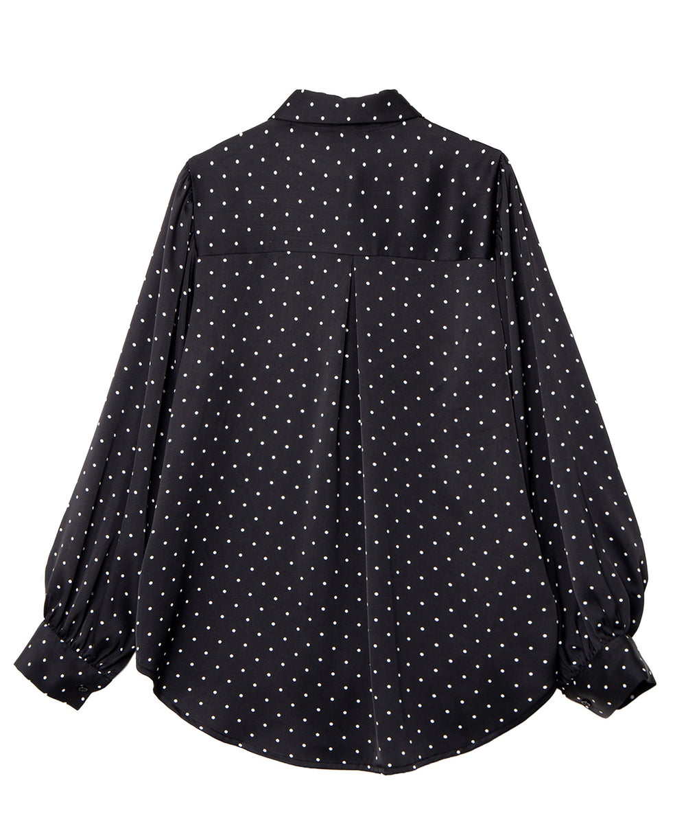 リボン付きドットブラウス