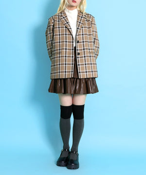 ベージュ モデル：165cm　サイズ1