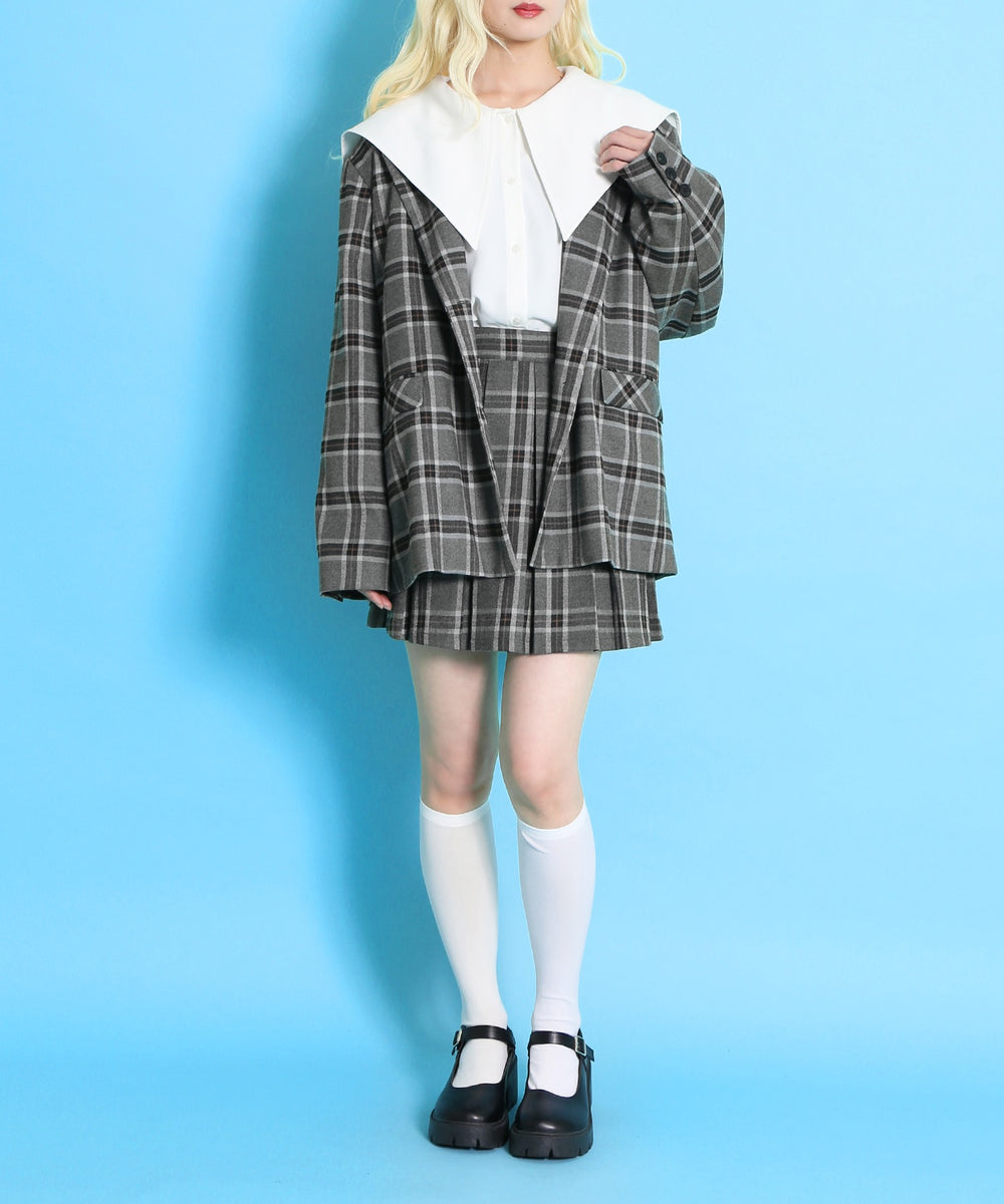 グレー モデル：165cm　サイズ3