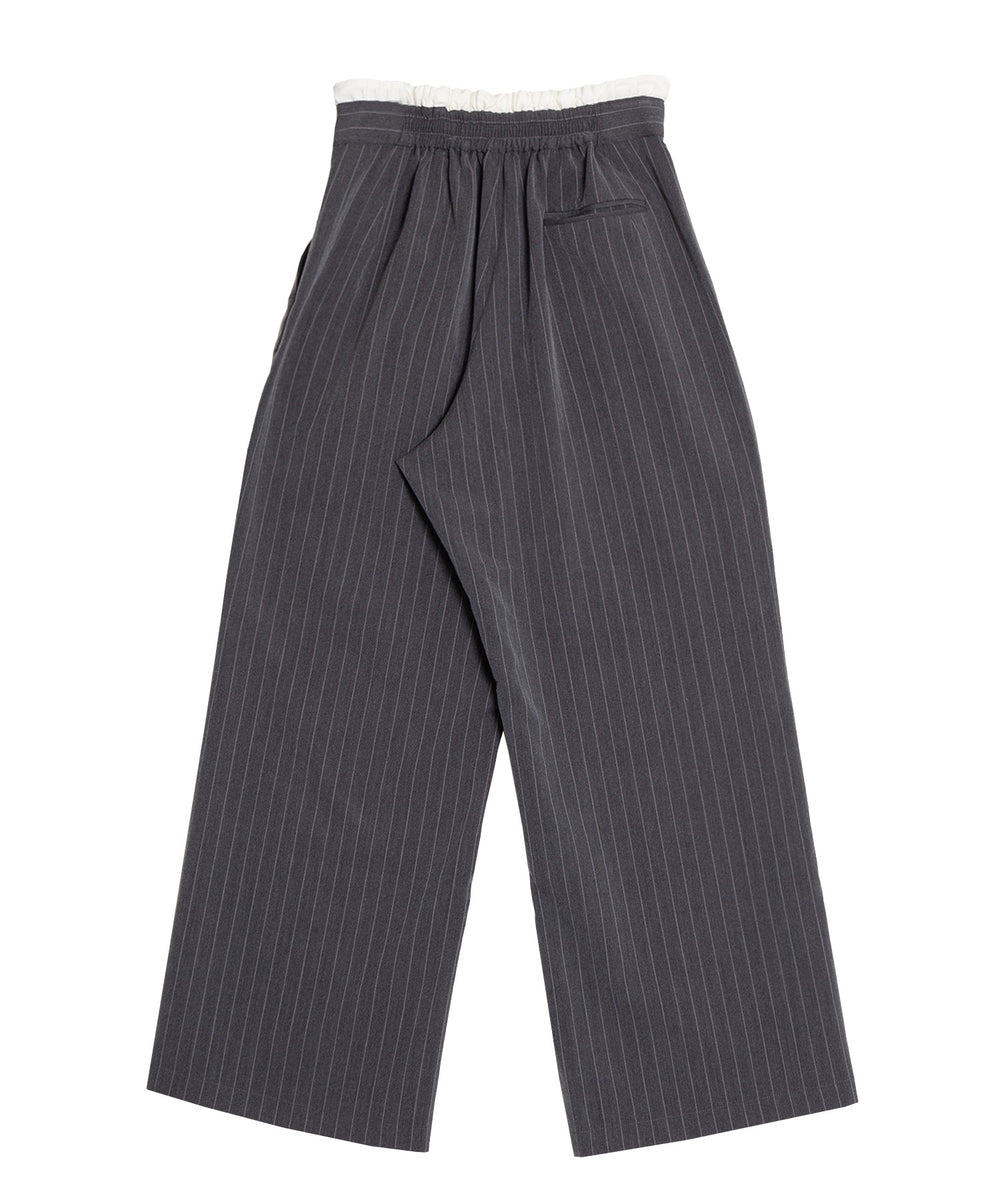 グレー(うしろ)