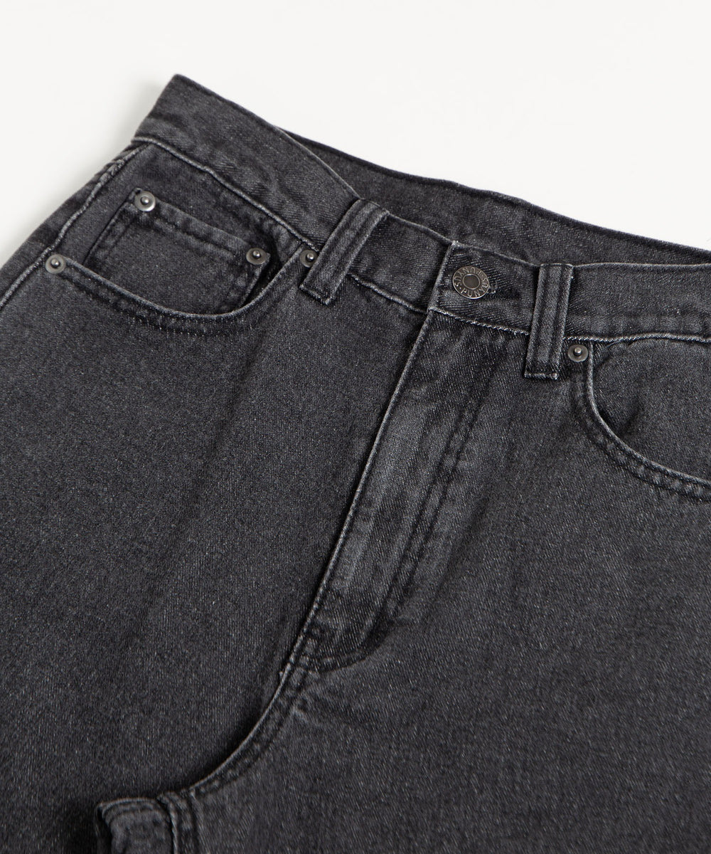 レギュラーデニムパンツ