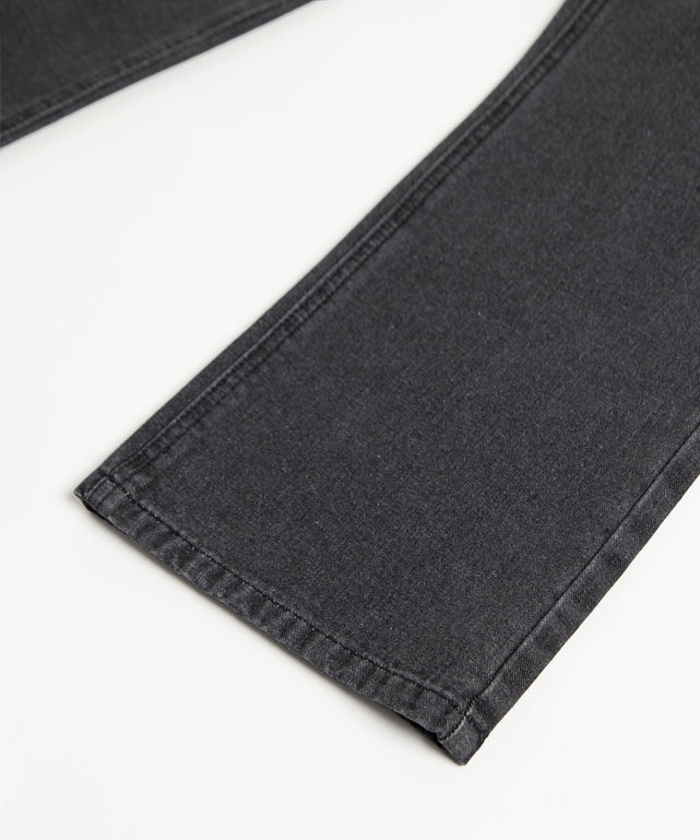 レギュラーデニムパンツ