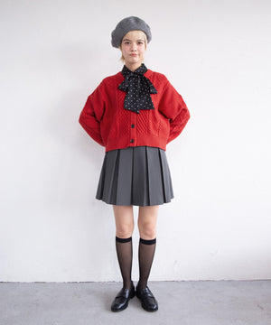 ボックスプリーツミニスカート