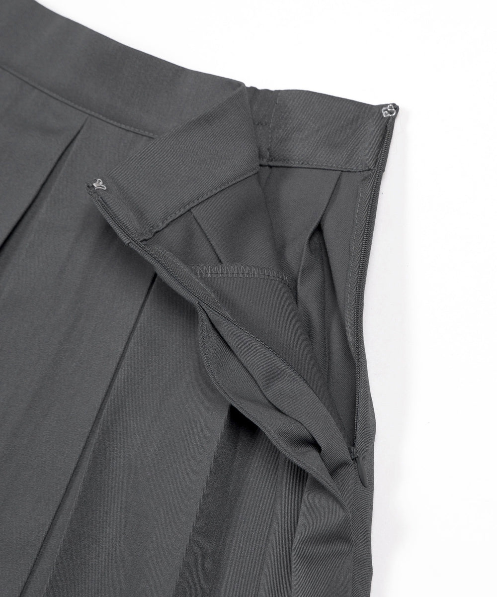 ボックスプリーツミニスカート