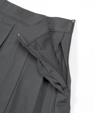 ボックスプリーツミニスカート