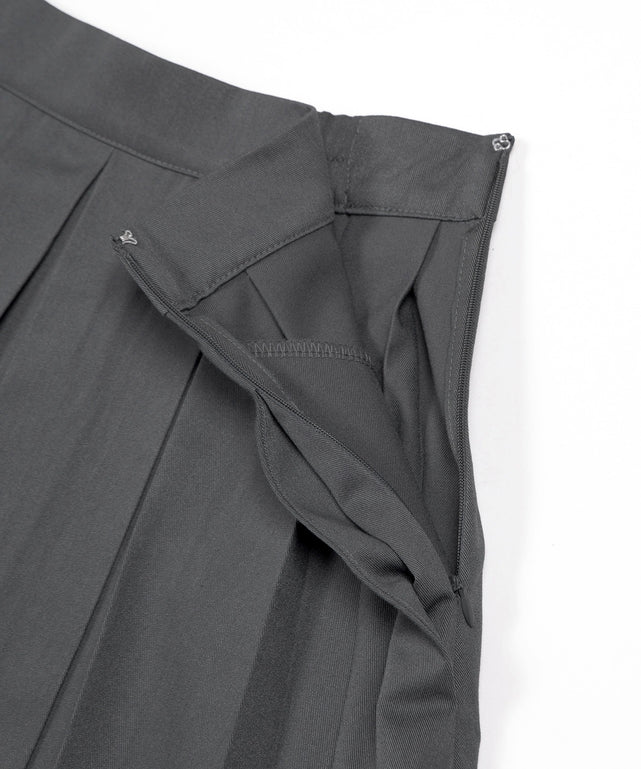 ボックスプリーツミニスカート