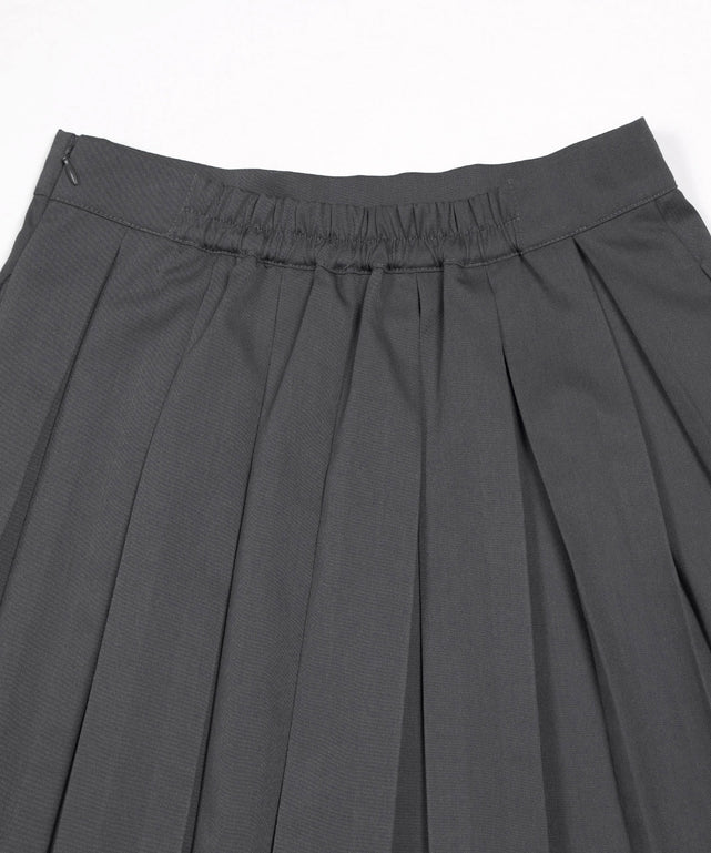 ボックスプリーツミニスカート