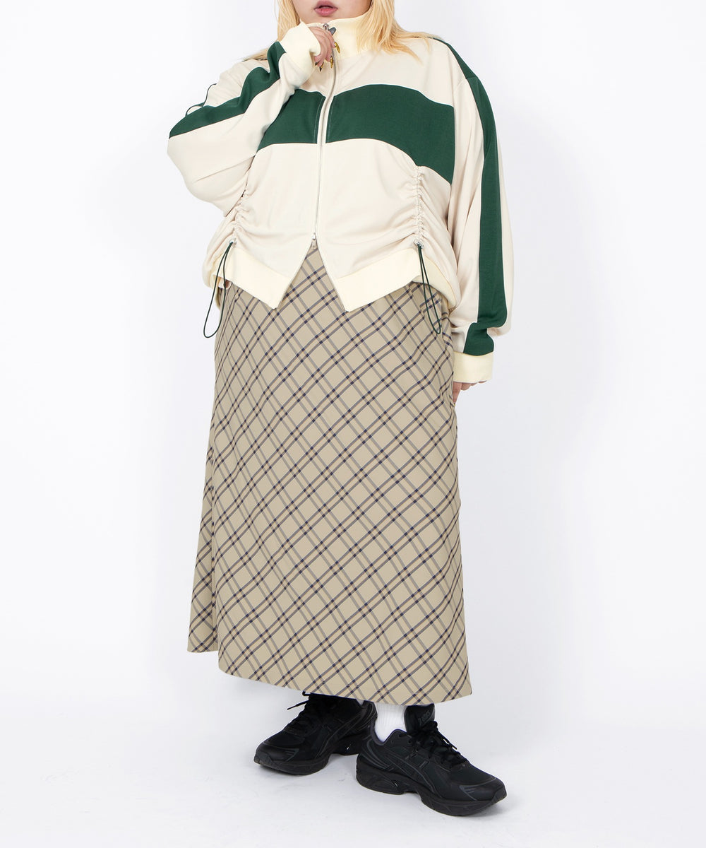 身長：163cm　サイズ4