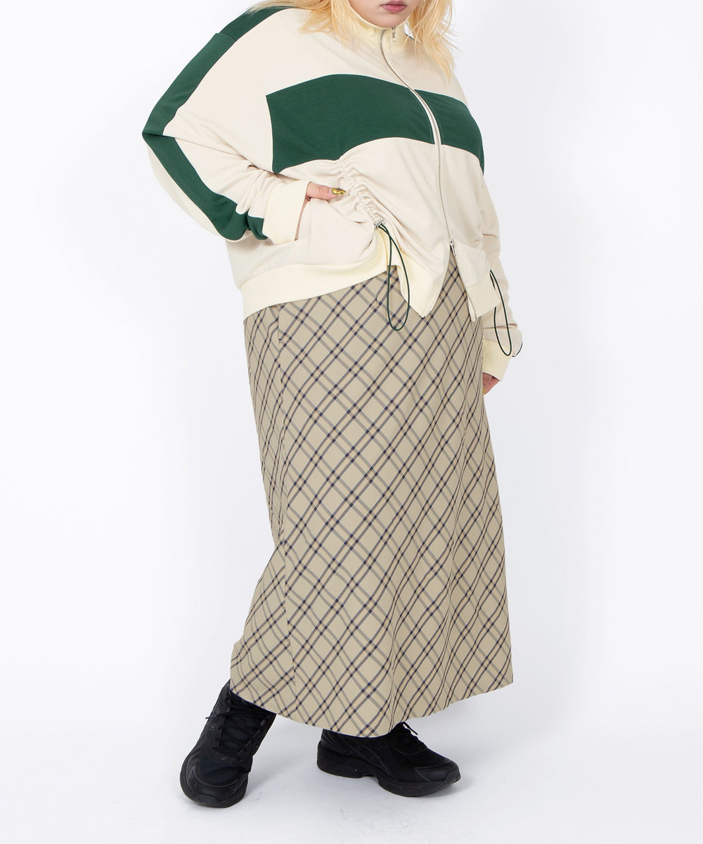 身長：163cm　サイズ4