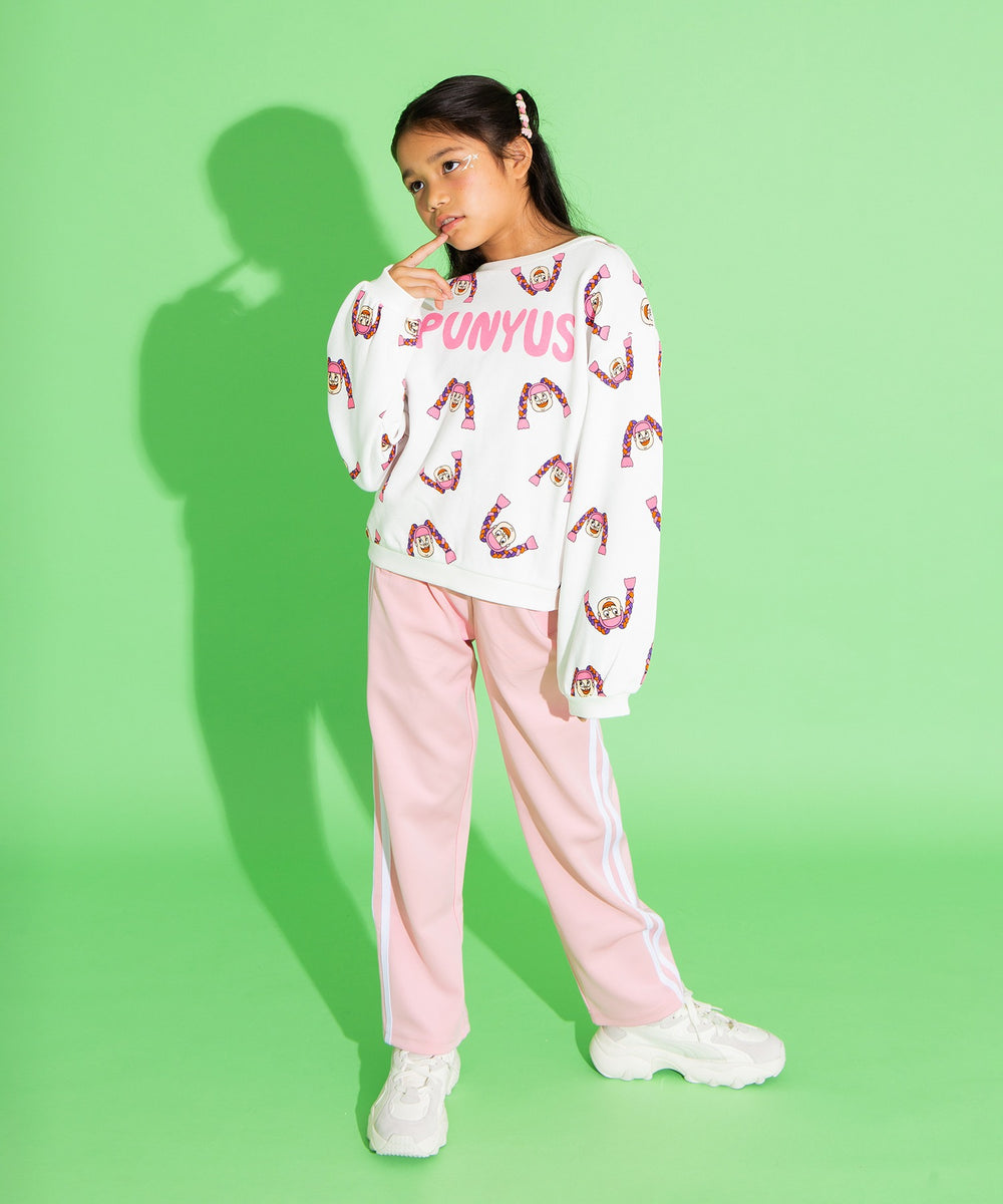 身長：134cm　サイズ140