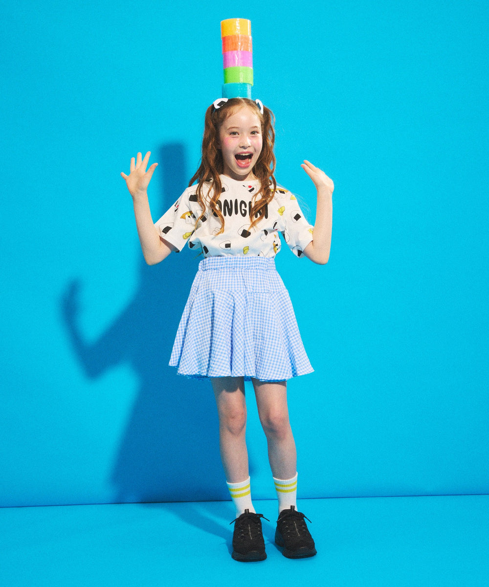 身長：136cm　サイズ140