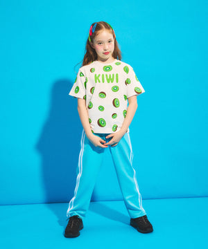 身長：136cm　サイズ140