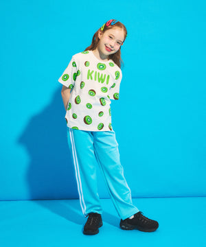 身長：136cm　サイズ140