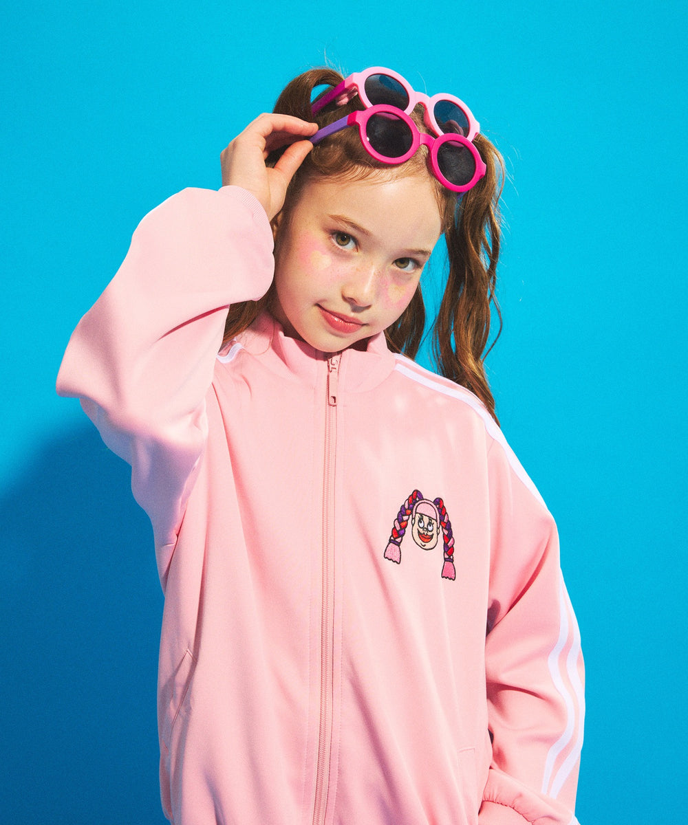 身長：136cm　サイズ140