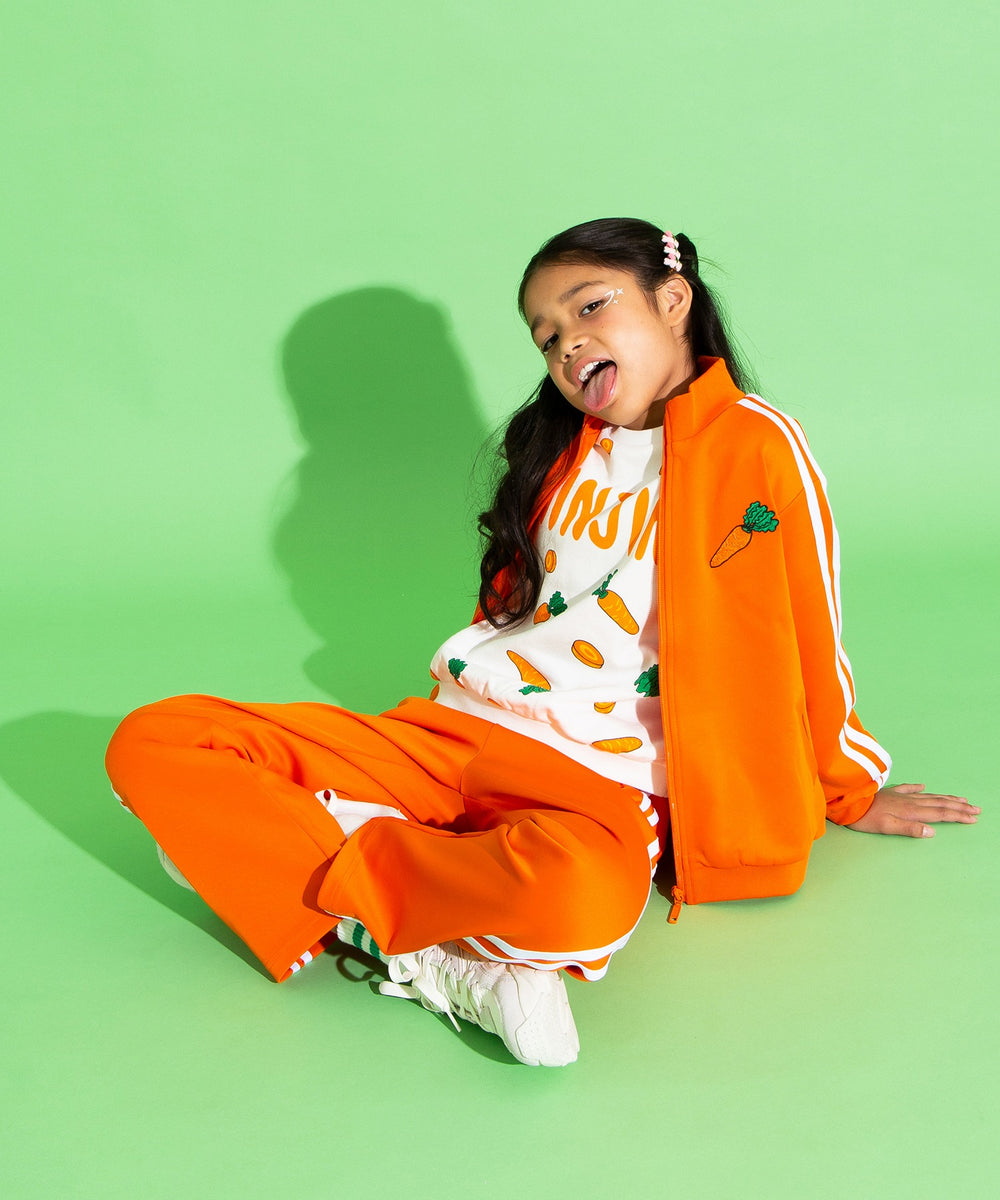 身長：134cm　サイズ140