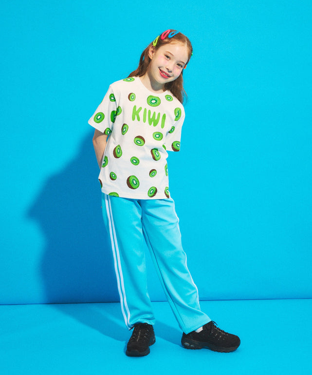 身長：136cm　サイズ140