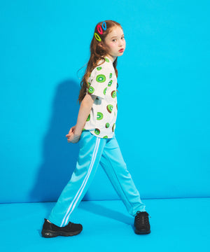 身長：136cm　サイズ140